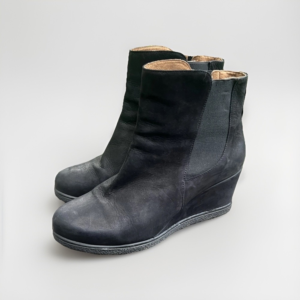 Eric Michael Black Leather Wedge Chelsea Ankle Boots Women's EU 40 Spain